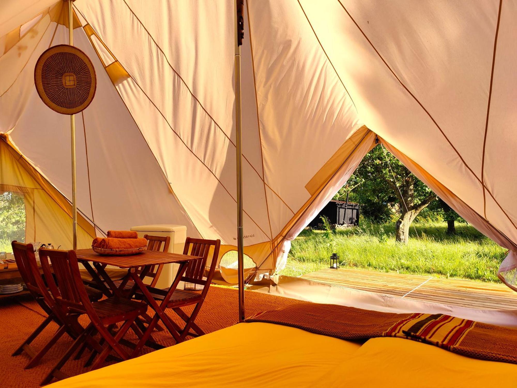 Under Canvas Bornholm Ostermarie Extérieur photo